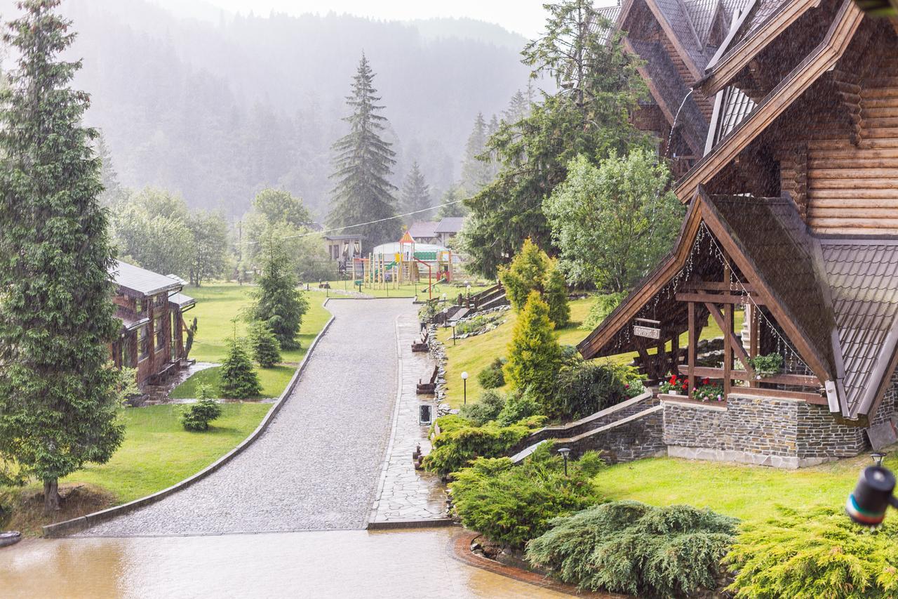 Tsarynka Eco Complex Hotel Slavske Exterior photo